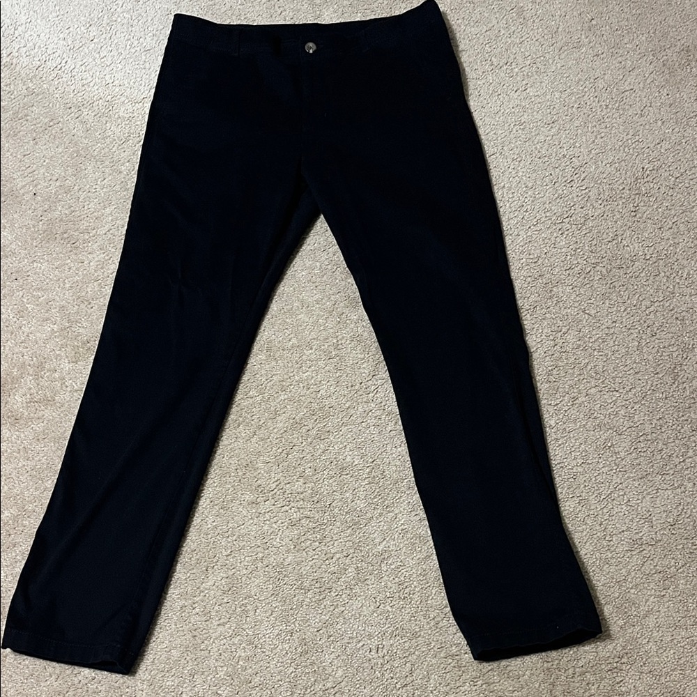 Izod Black Husky Dress Pants